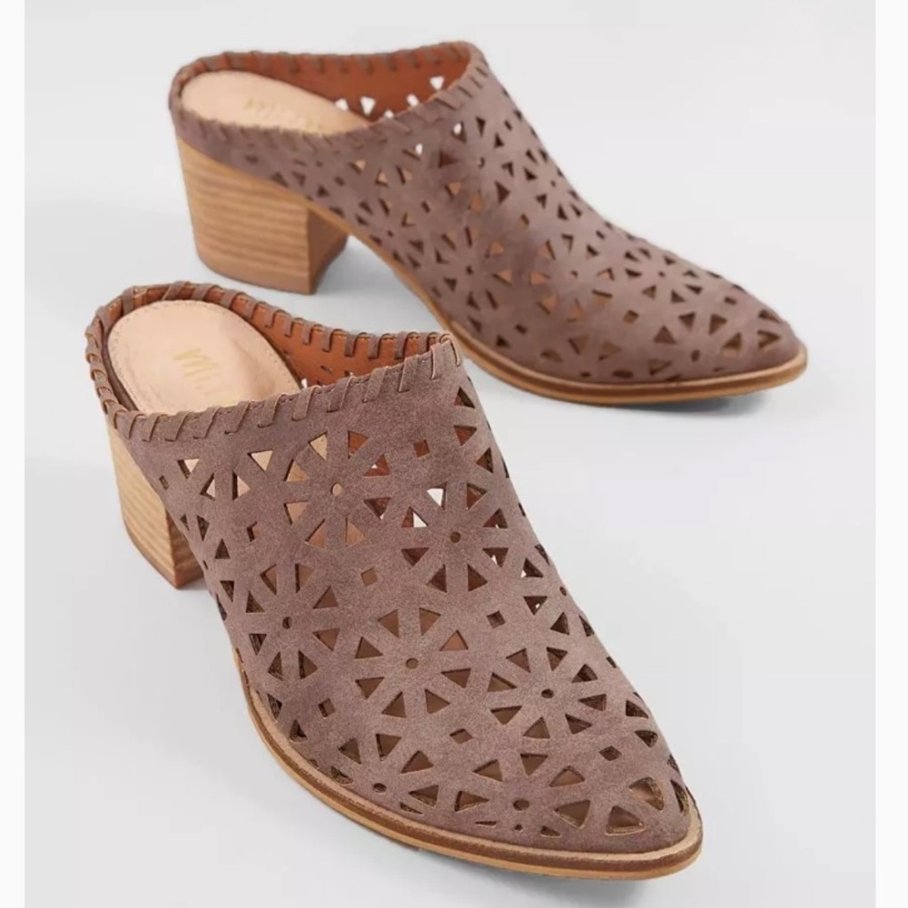 Mi.iM Georgiana Heeled Leather Mules